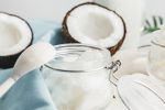 Lire la suite à propos de l’article Huile coco : une solution naturelle pour nos cheveux